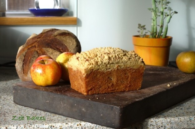 Apple cake crumble topping