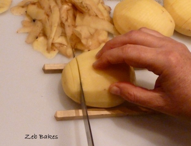 Chopsticks are the answer to Hasselback potatoes